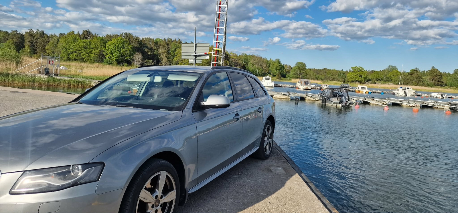 Audi A4 Avant 2.0 TFSI quattro S Tronic 2010, photo 4/6
