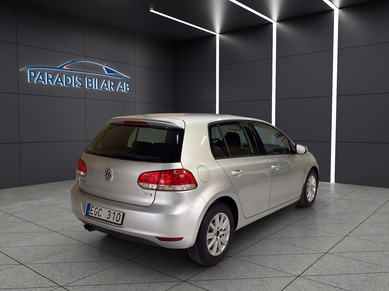 Volkswagen Golf 2010, kuva 5/10