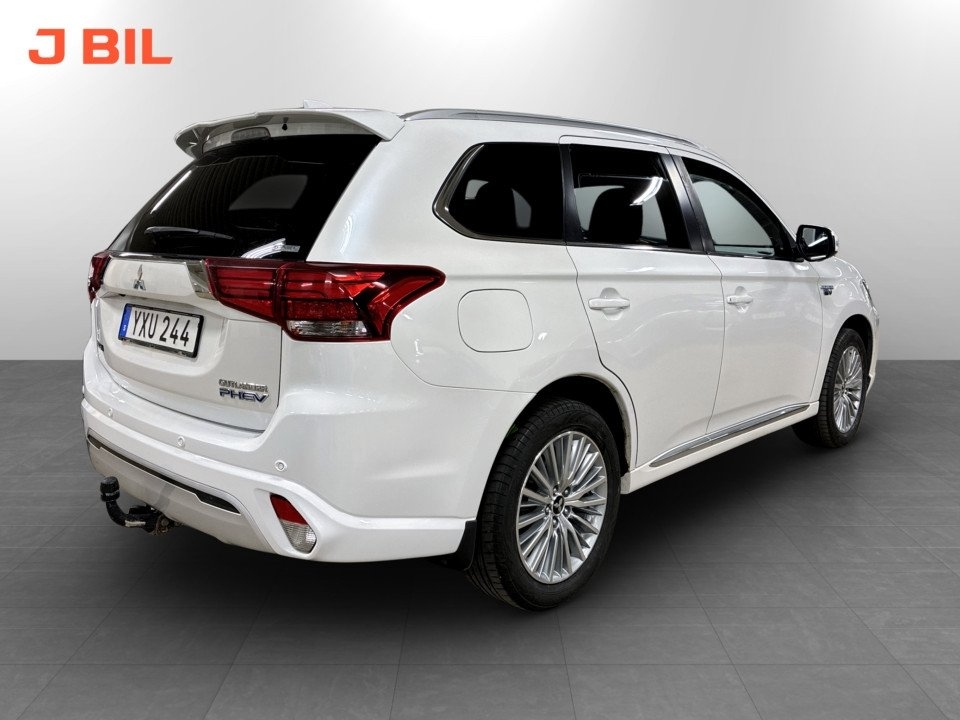 Mitsubishi Outlander 2019, bild 3/14