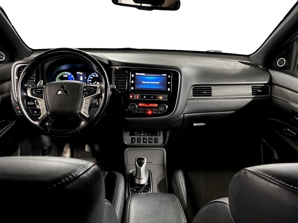 Mitsubishi Outlander 2019, bild 4/14