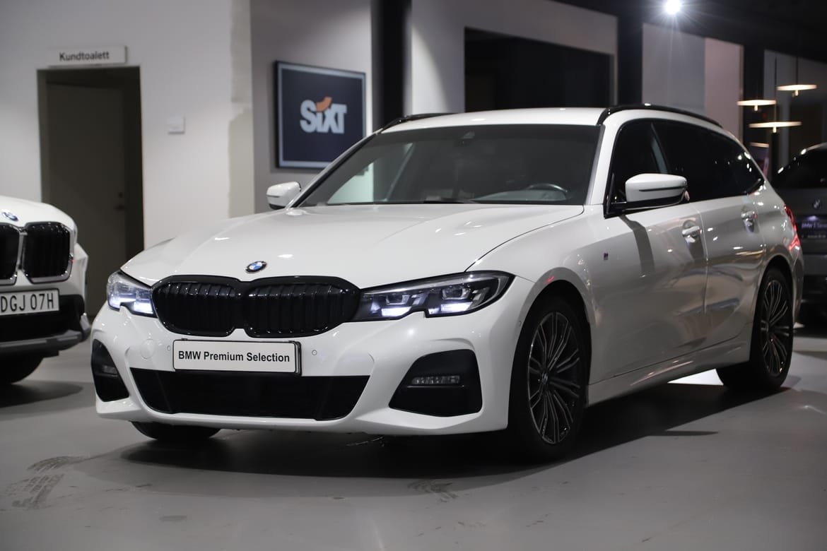 BMW 320