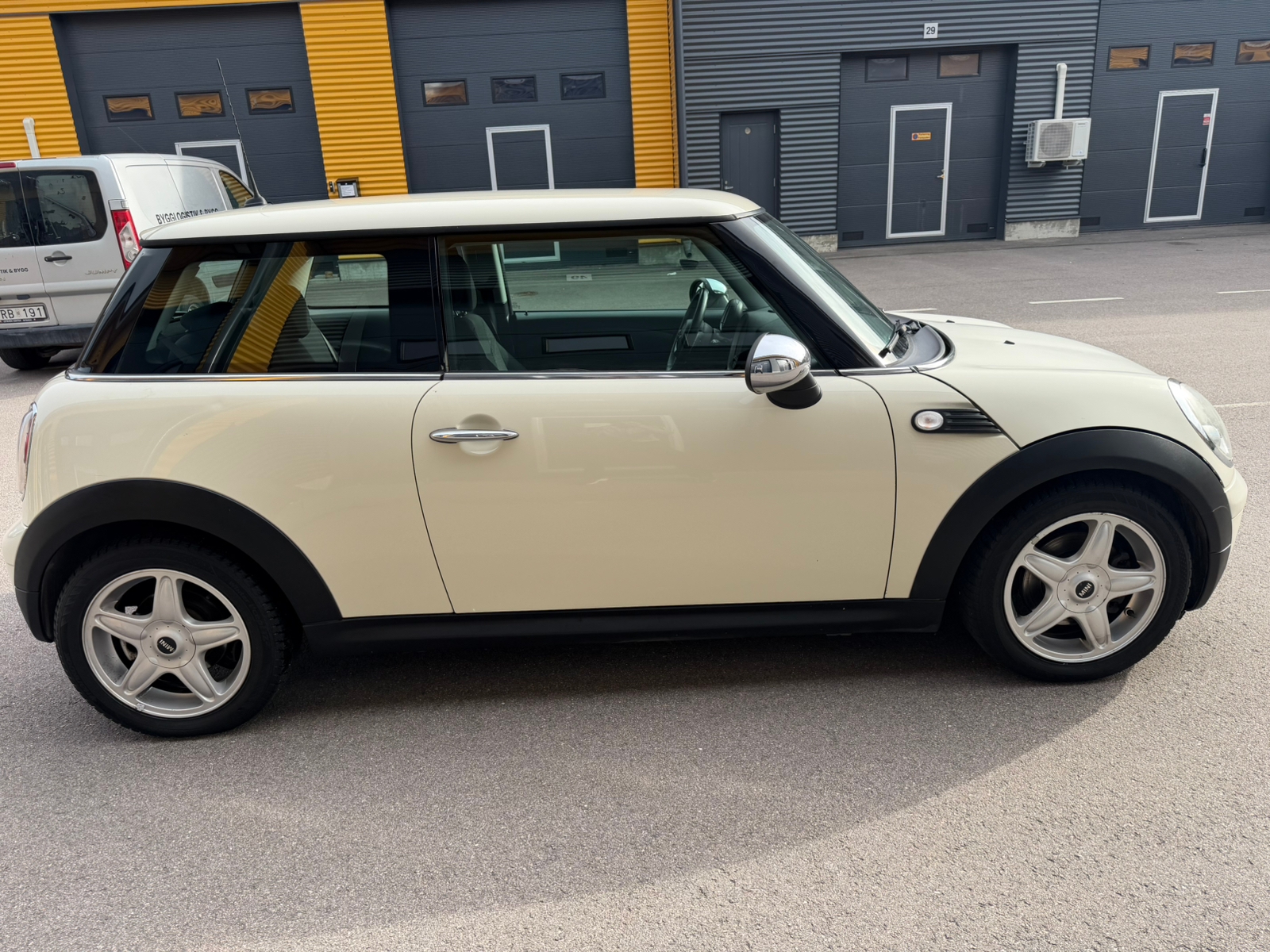 MINI One