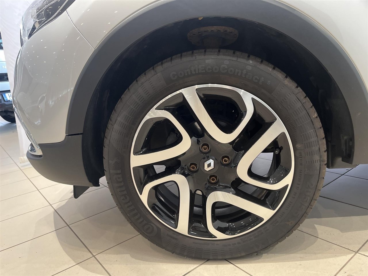 Renault Captur Zen TCe 90hk Man 2016, kuva 7/10
