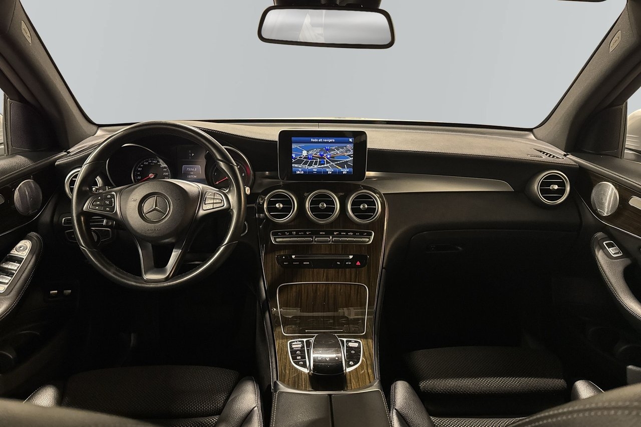 Mercedes-Benz GLC 2016, kuva 4/6