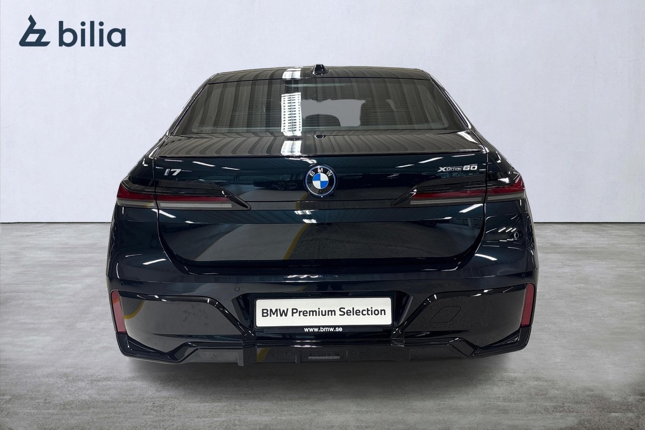 BMW i7 xDrive 60 M-Sport Pro 2025, photo 4/10