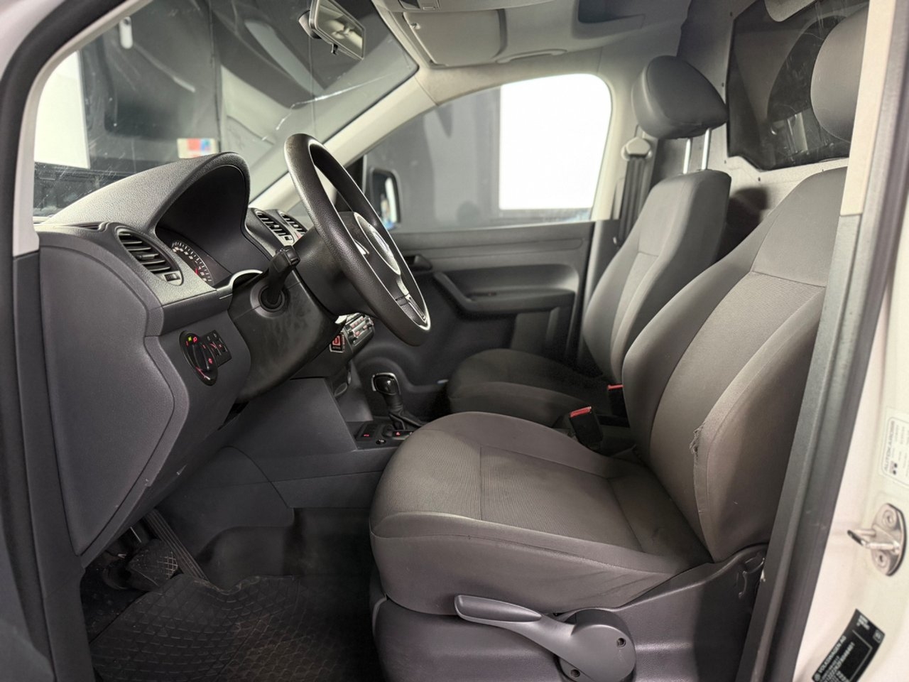 Volkswagen Caddy Skåpbil 1.6 TDI DPF 2015, bild 7/10