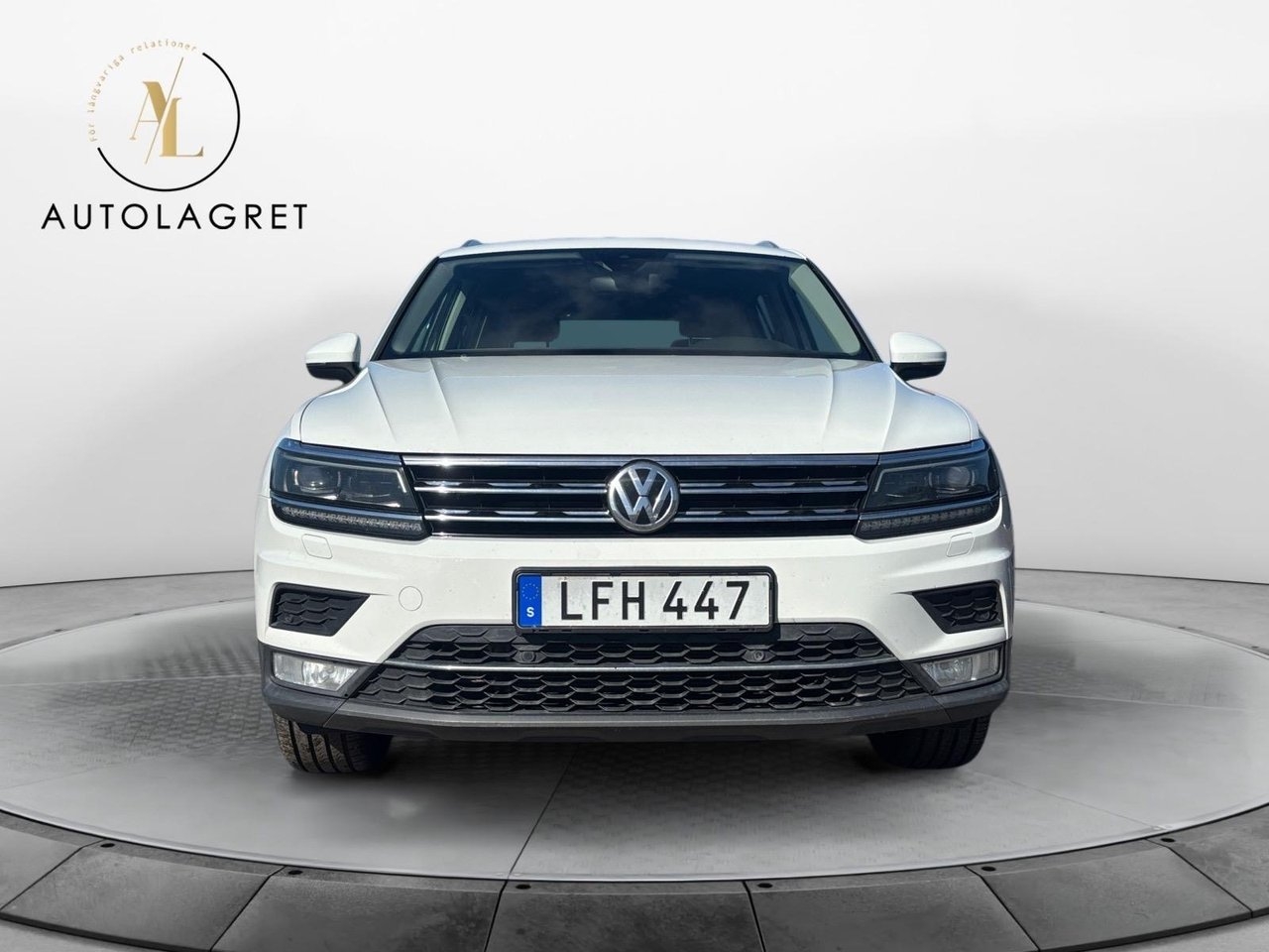 Volkswagen Tiguan 2017, bild 3/10