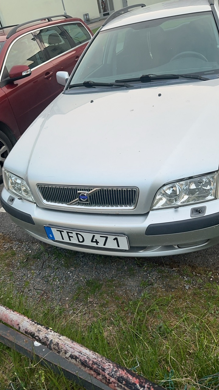 Volvo V40