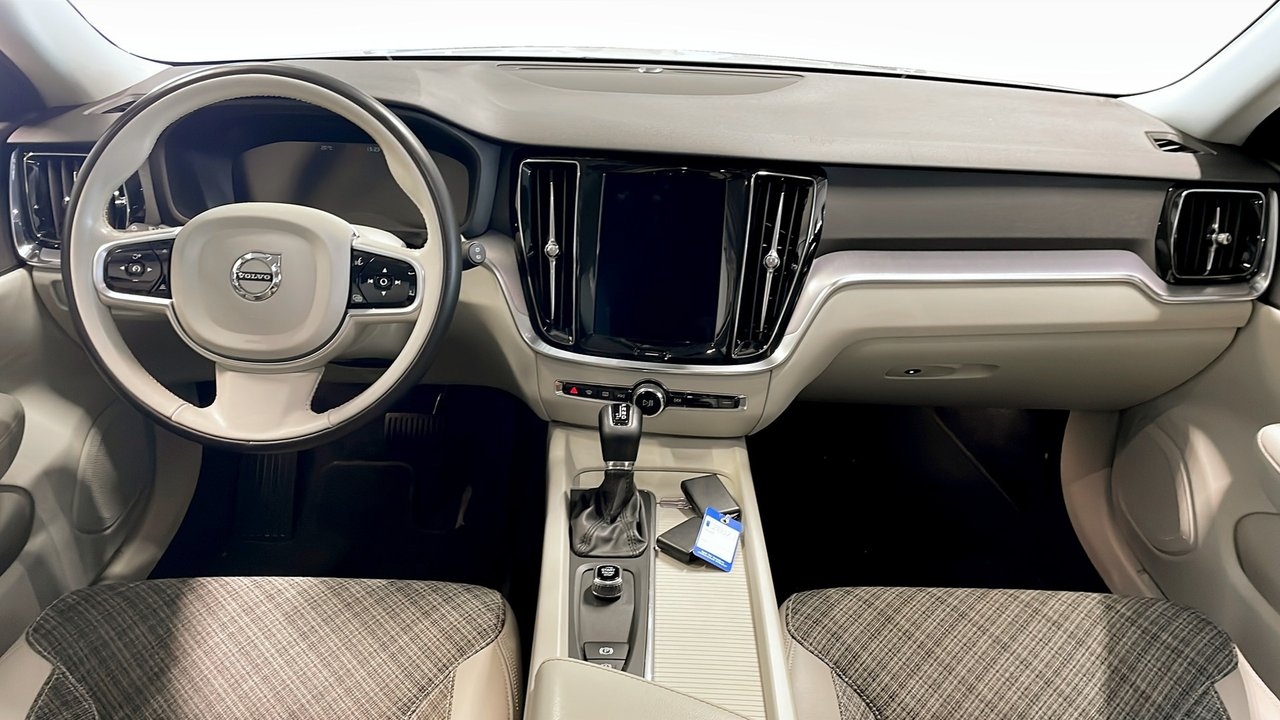 Volvo V60 2019, kuva 4/9