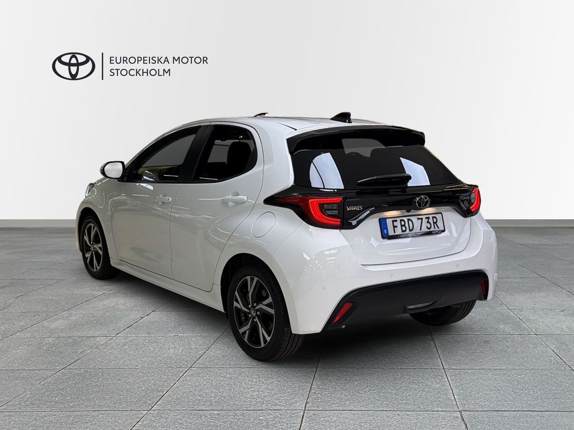 Toyota Yaris 2026, photo 2/13