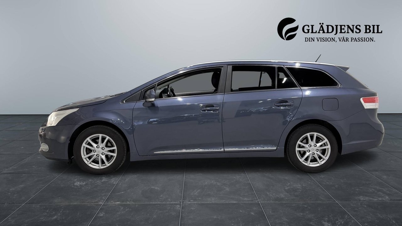 Toyota Avensis 2011, kuva 4/10
