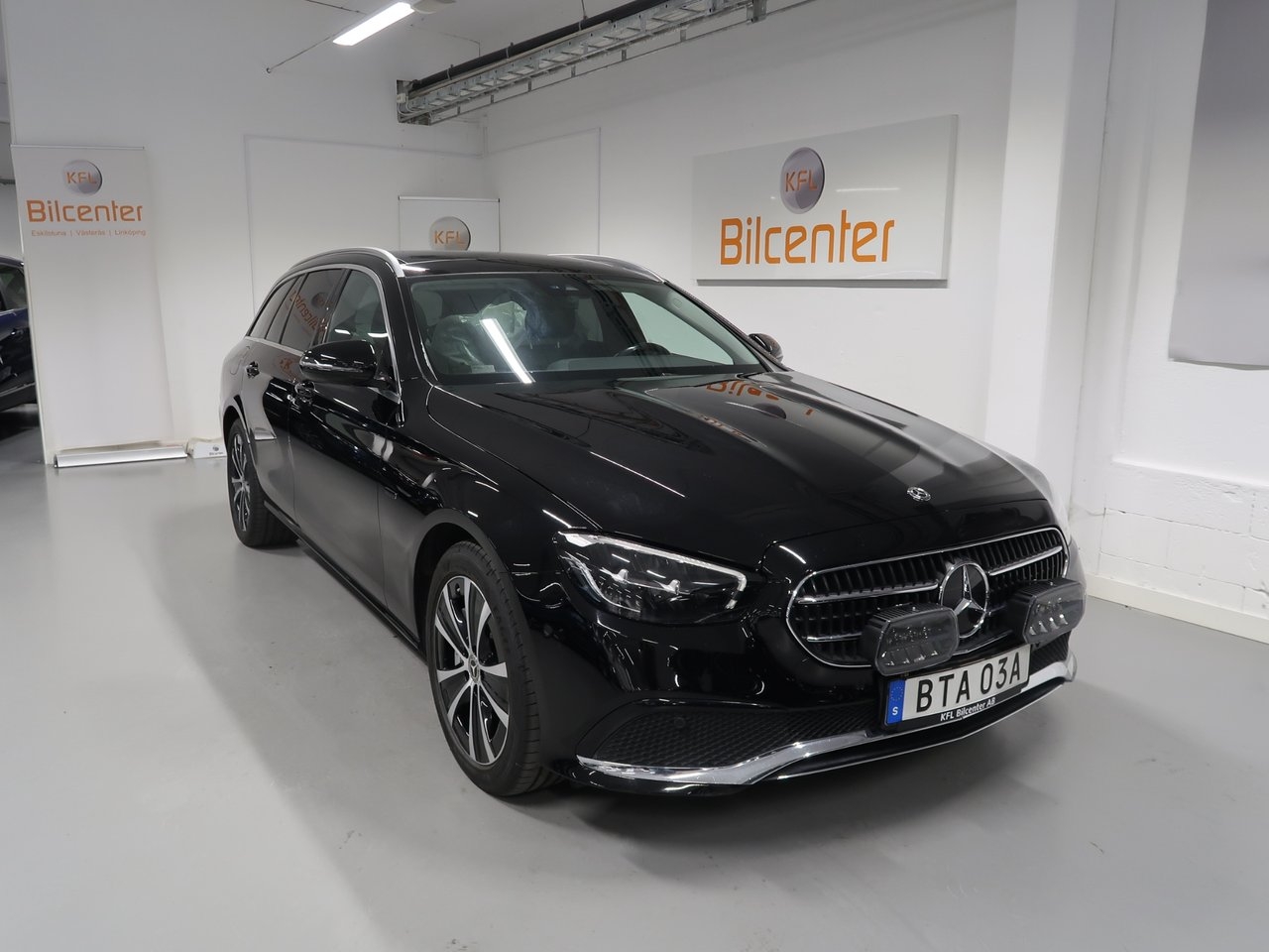 Mercedes-Benz E 300 T de 4M V-Däck ingår 2021, bild 3/10