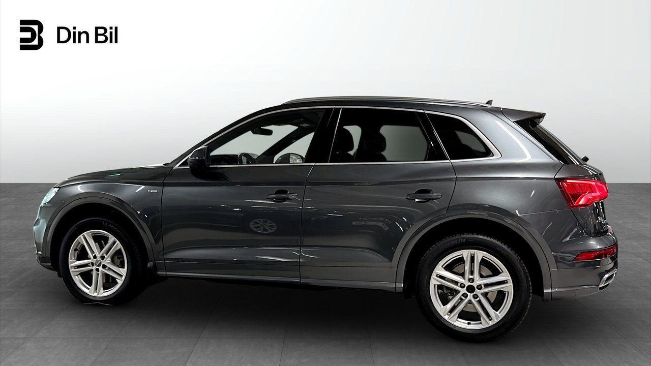 Audi Q5 2018, photo 2/10