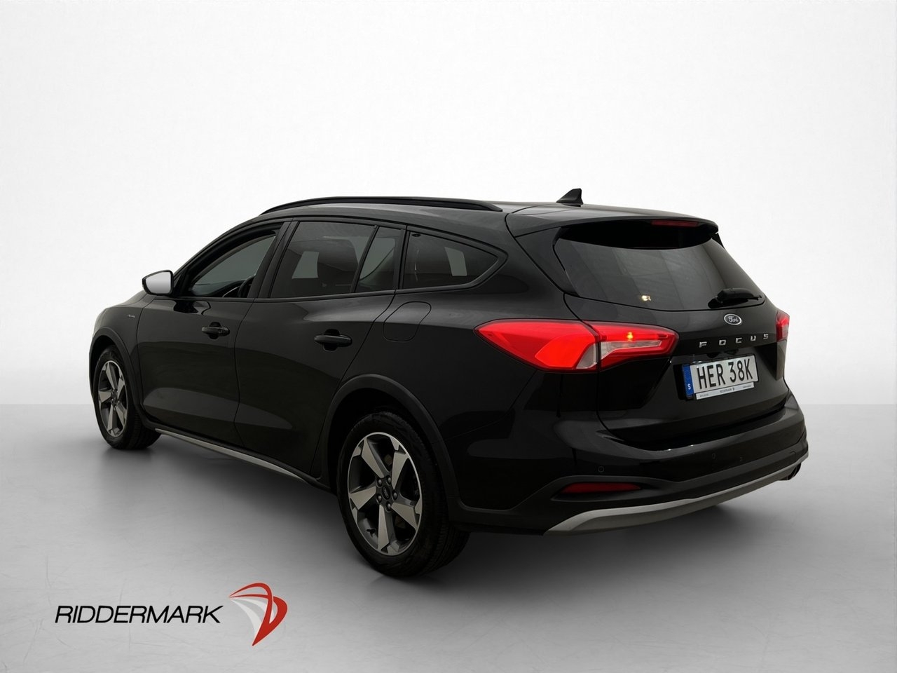 Ford Focus 2022, photo 6/32