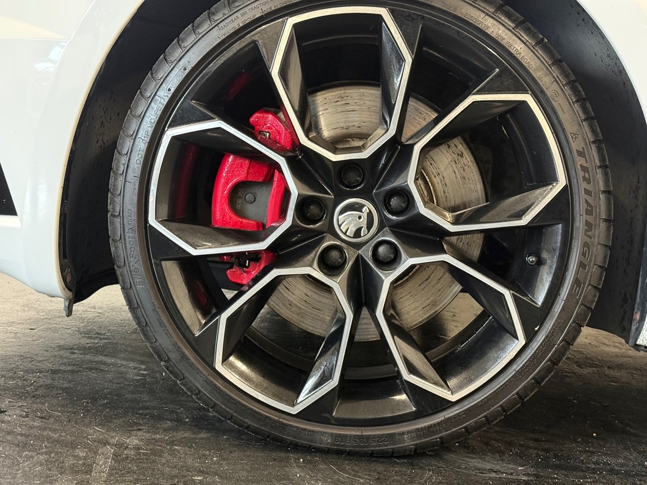 Skoda Octavia 2018, bild 3/10