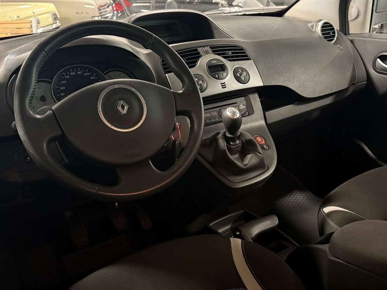 Renault Kangoo Express 2011, photo 5/9