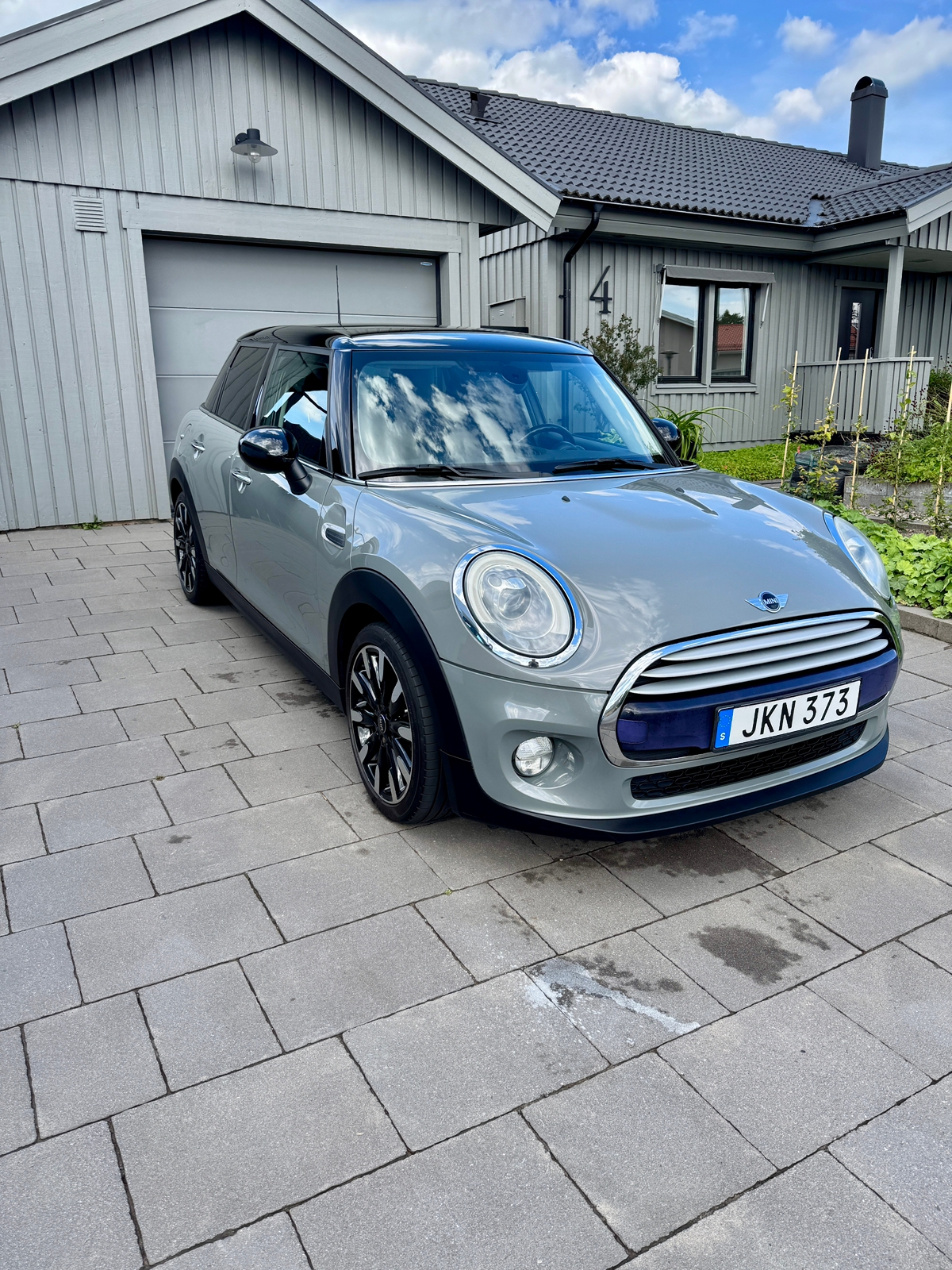 MINI Cooper D 5-dörrars Manuell 2015, kuva 4/10