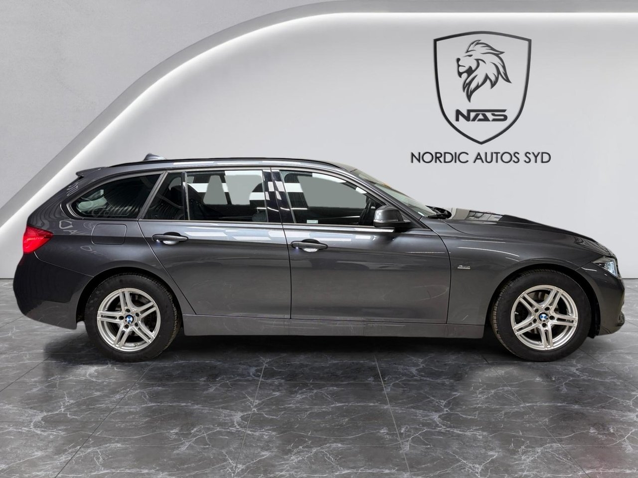 BMW 318 d Touring / Sport line 2018, bild 6/10