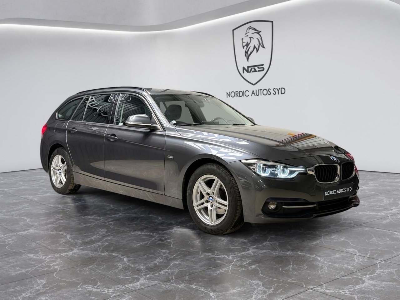 BMW 318 d Touring / Sport line 2018, bild 7/10