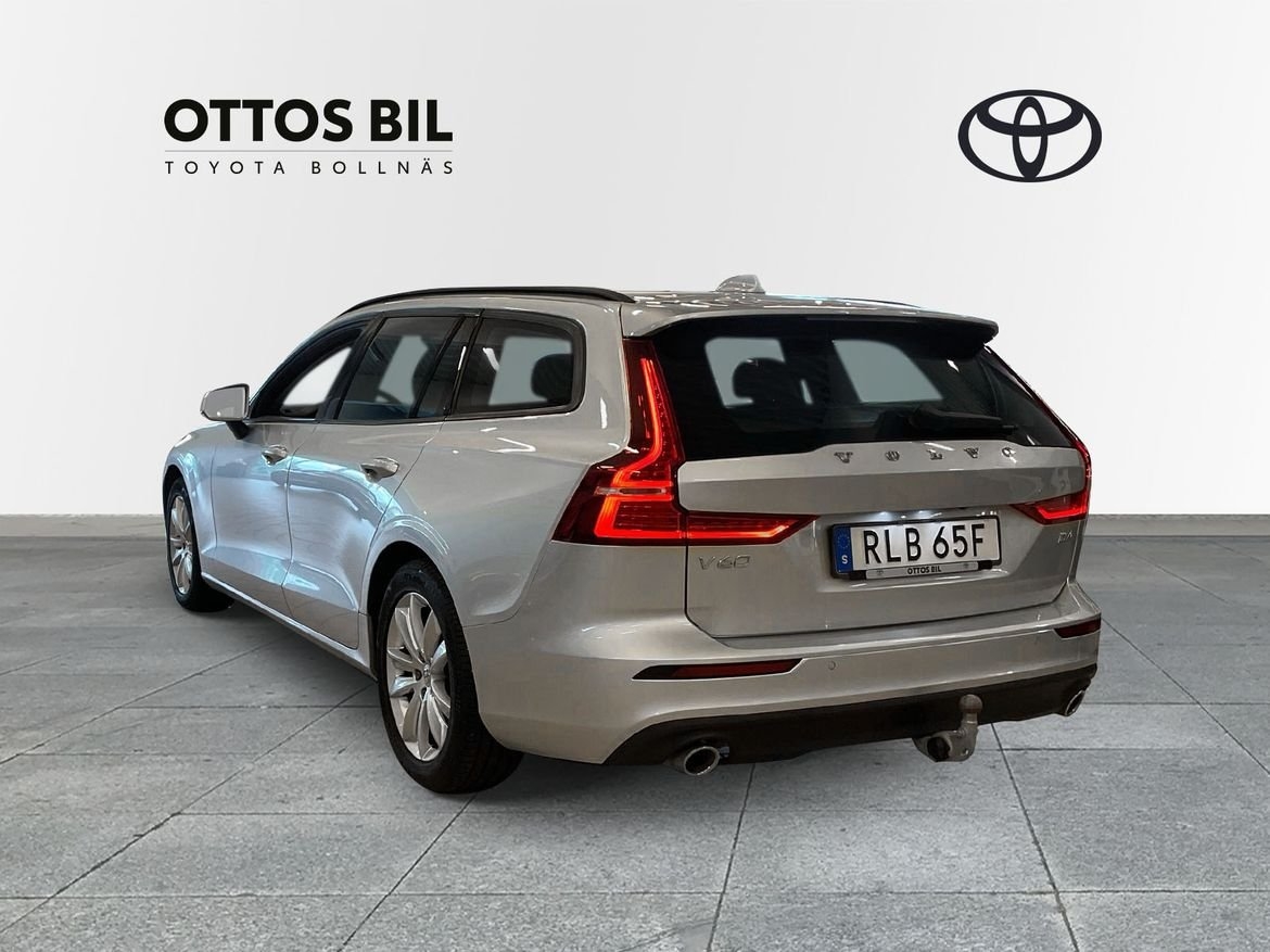Volvo V60 2019, kuva 2/10