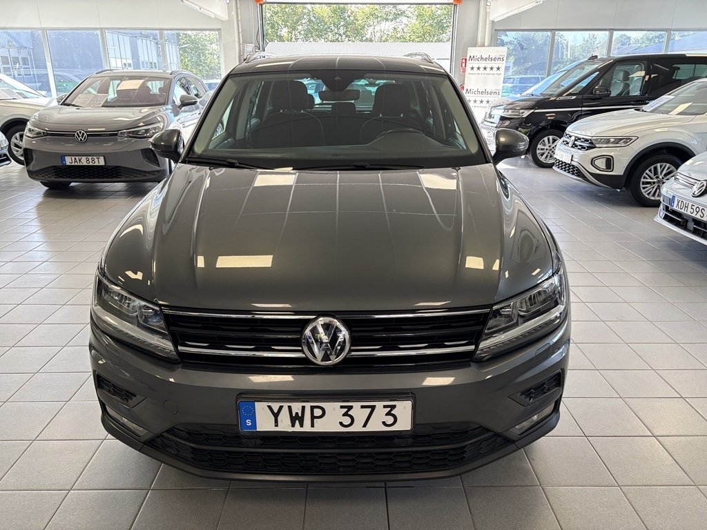 Volkswagen Tiguan 2019, bild 2/17