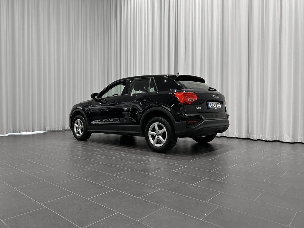 Audi Q2 30 TFSI 110hk 2023, bild 3/10