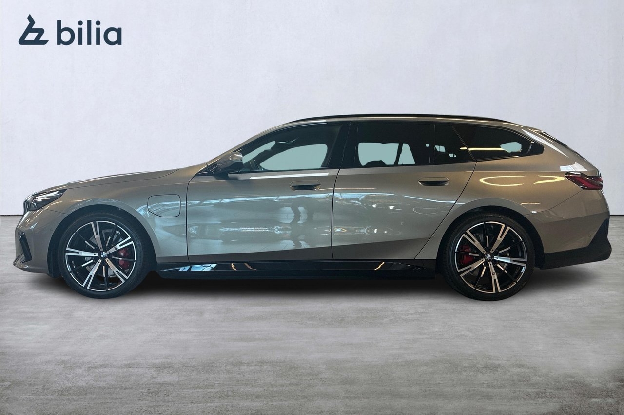 BMW 530 e xDrive Touring M Sport PRO H/K 2026, bild 3/10