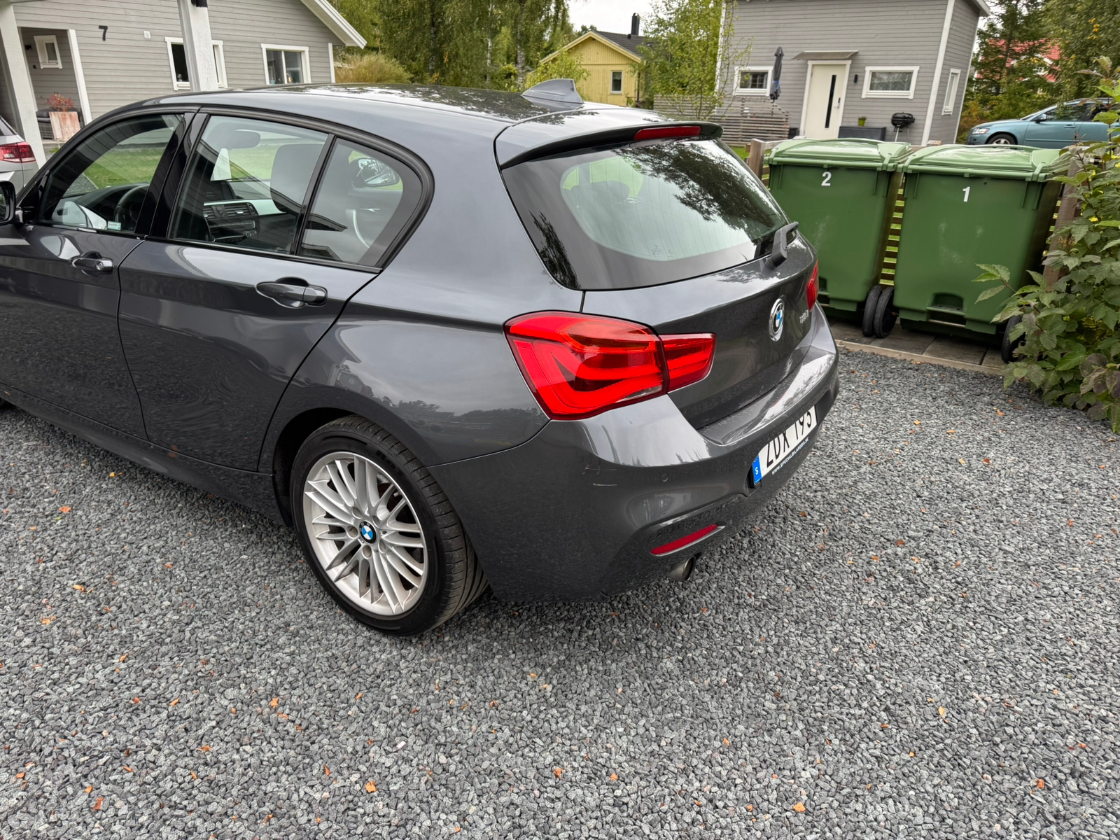 BMW 118 i 5-dörrars Manuell 2018, bild 4/6