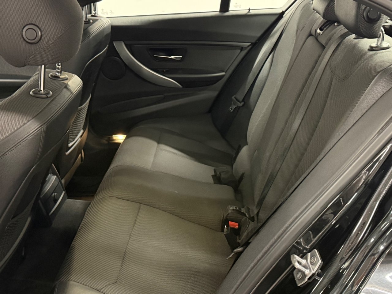 BMW 320 2015, bild 7/10
