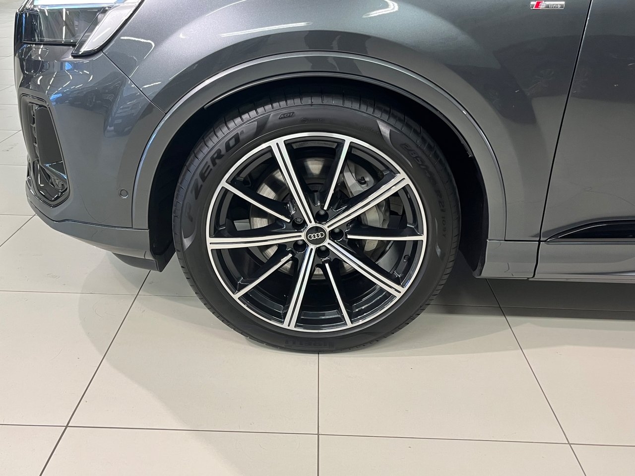 Audi Q7 50 TDI S-Line Quattro / 7-sits 2026, bild 3/10