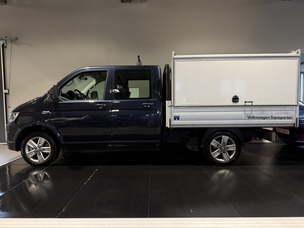 Volkswagen Transporter 2017, kuva 2/10