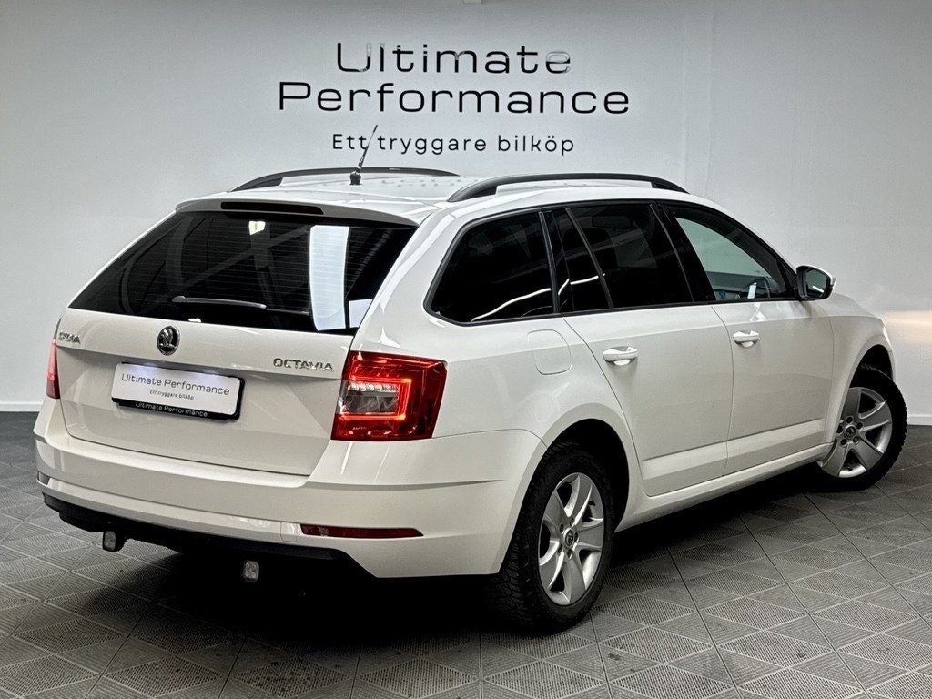 Skoda Octavia 2019, bild 2/10