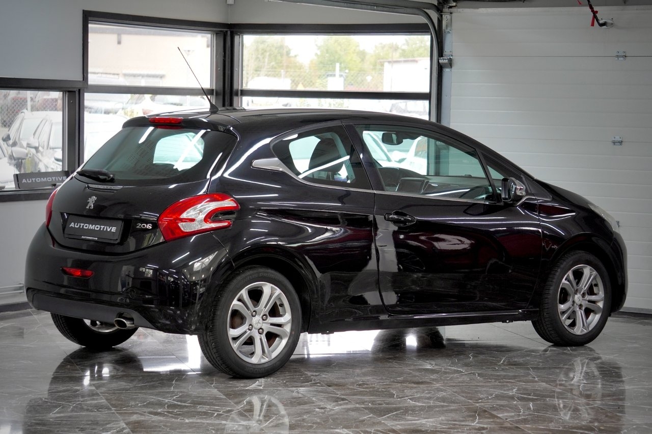 Peugeot 208 2012, bild 5/10