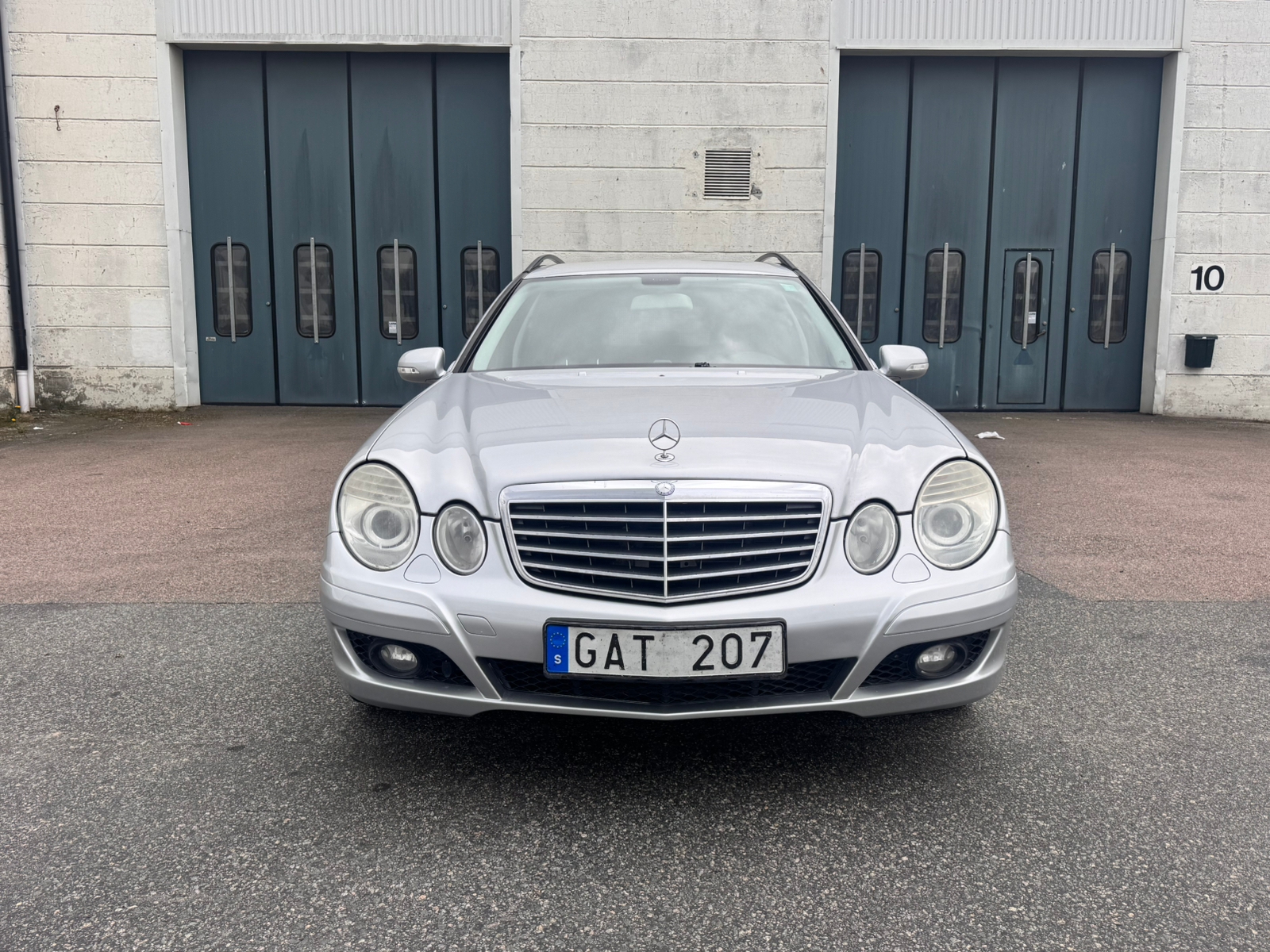 Mercedes-Benz E