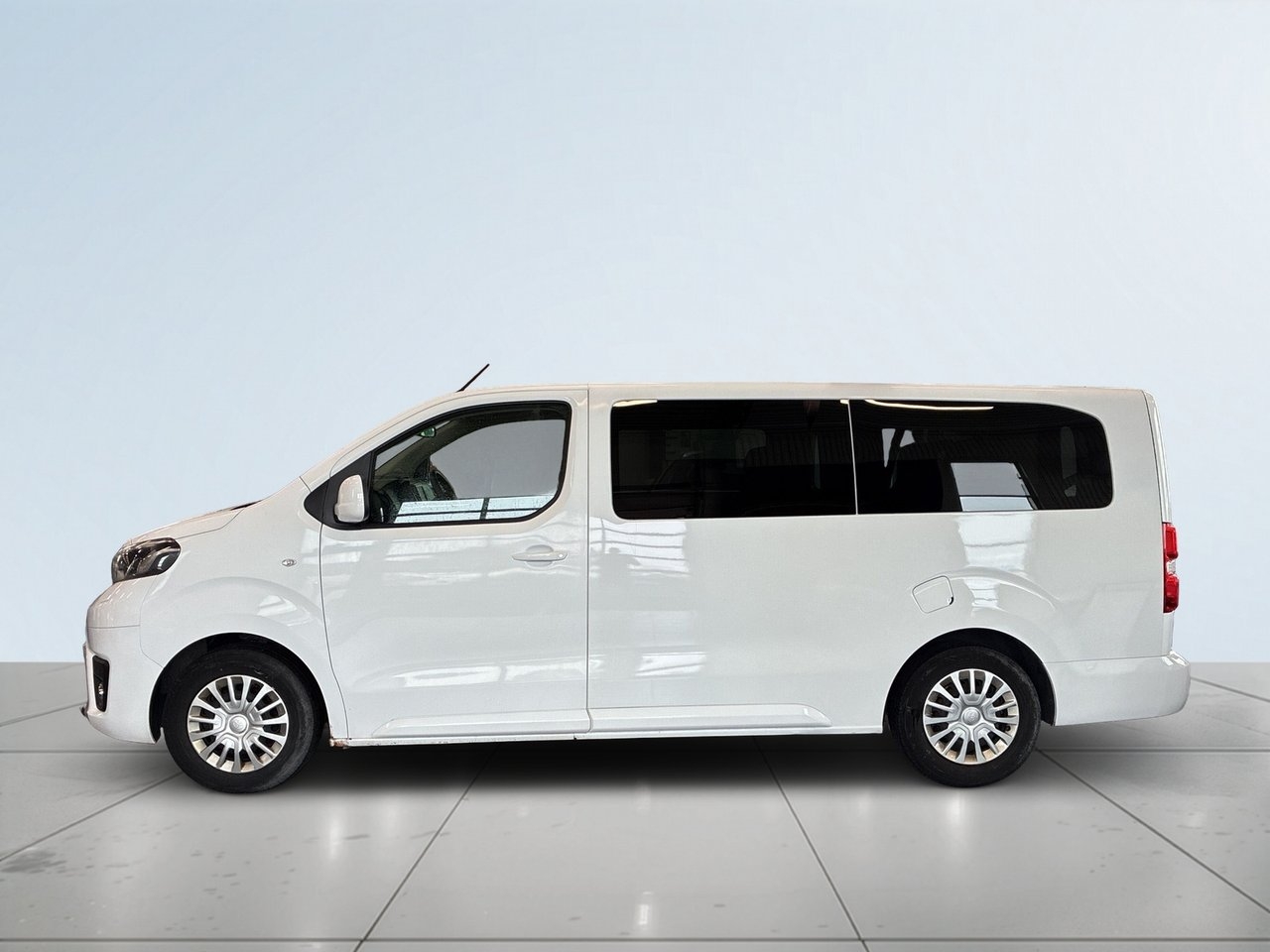 Toyota Proace Verso 2019, kuva 4/10