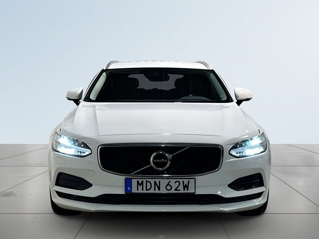 Volvo V90 2020, bild 2/20