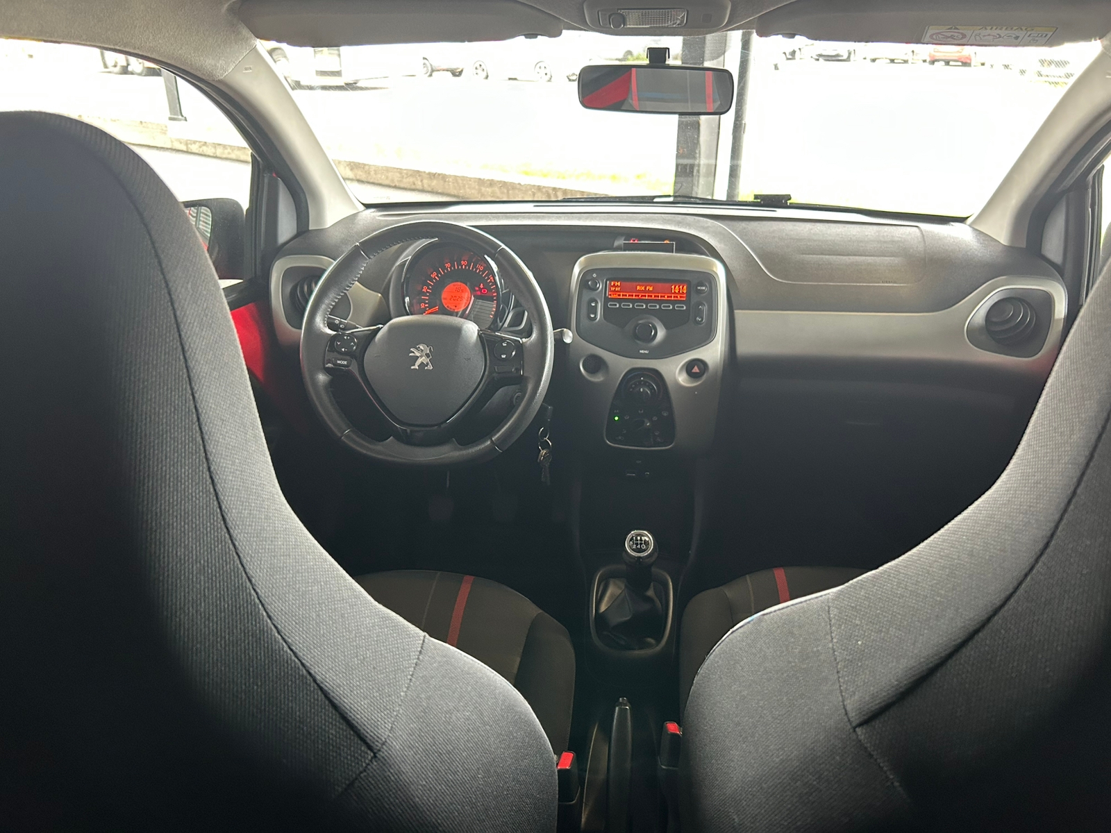 Peugeot 108 Besiktad och skattad 2014, bild 7/7