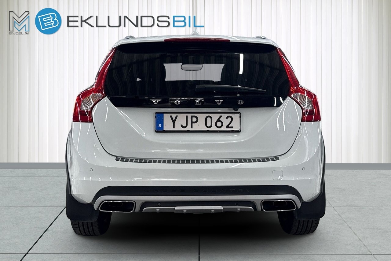 Volvo V60 Cross Country 2017, bild 4/10