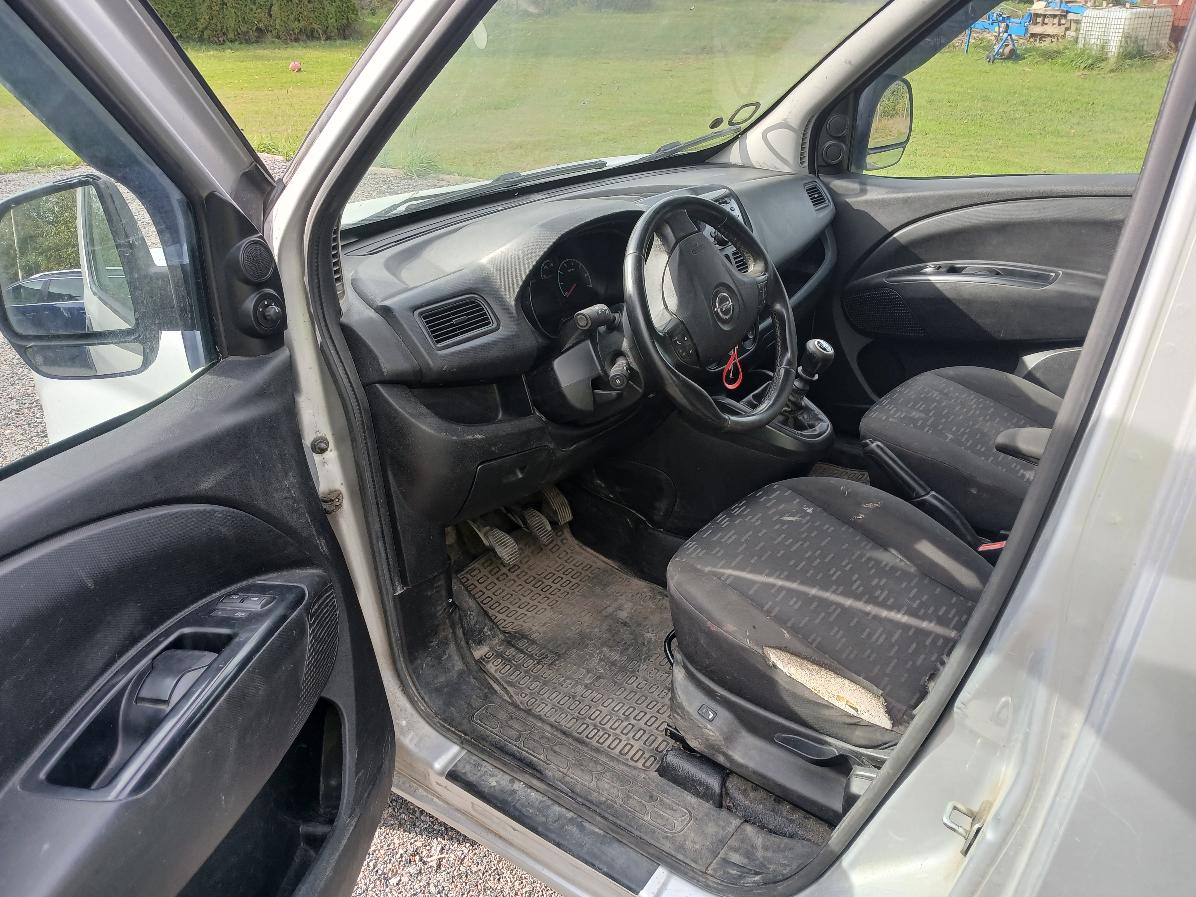 Opel Combo 2012, kuva 6/6