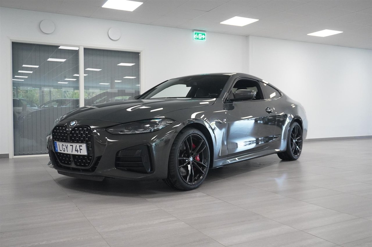 BMW M440i