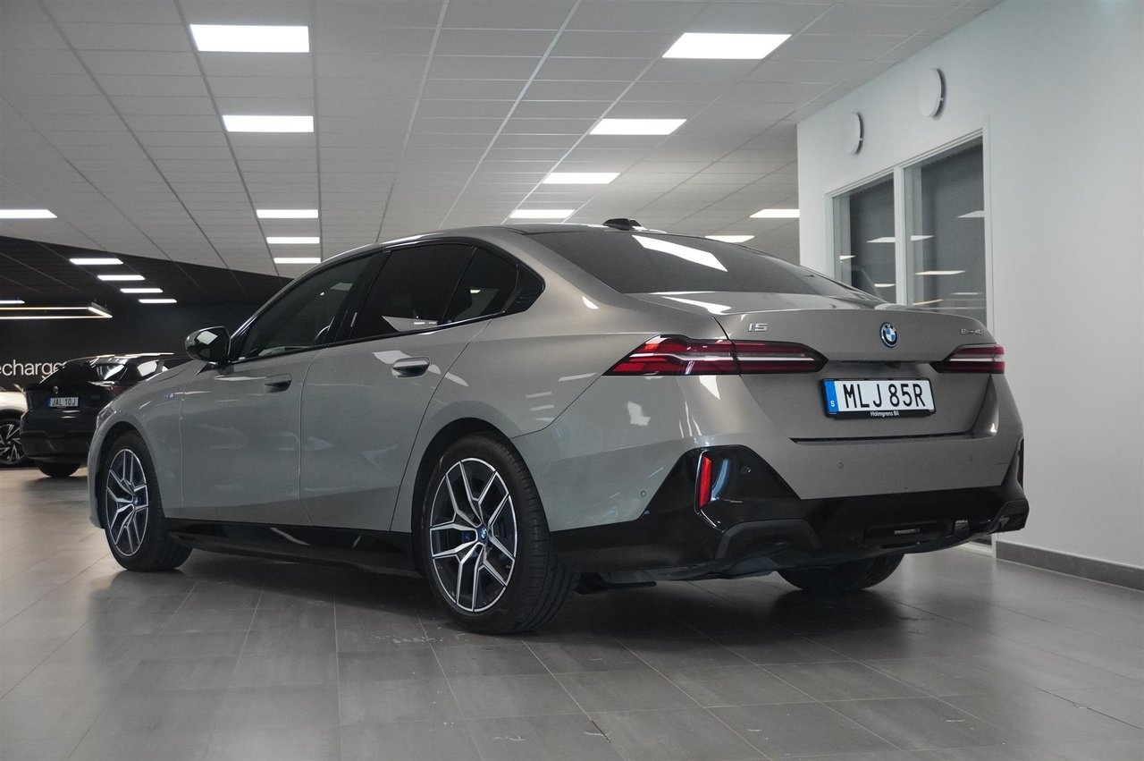 BMW i5 2024, bild 2/20