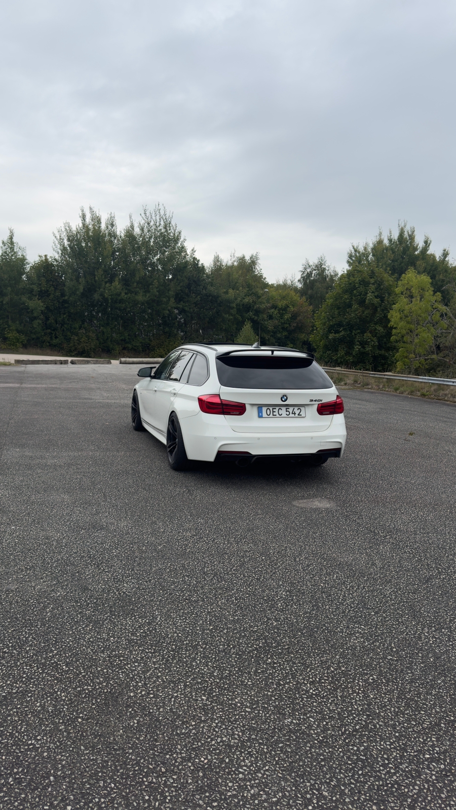 BMW 340 i xDrive Touring Steptronic 2017, bild 6/10
