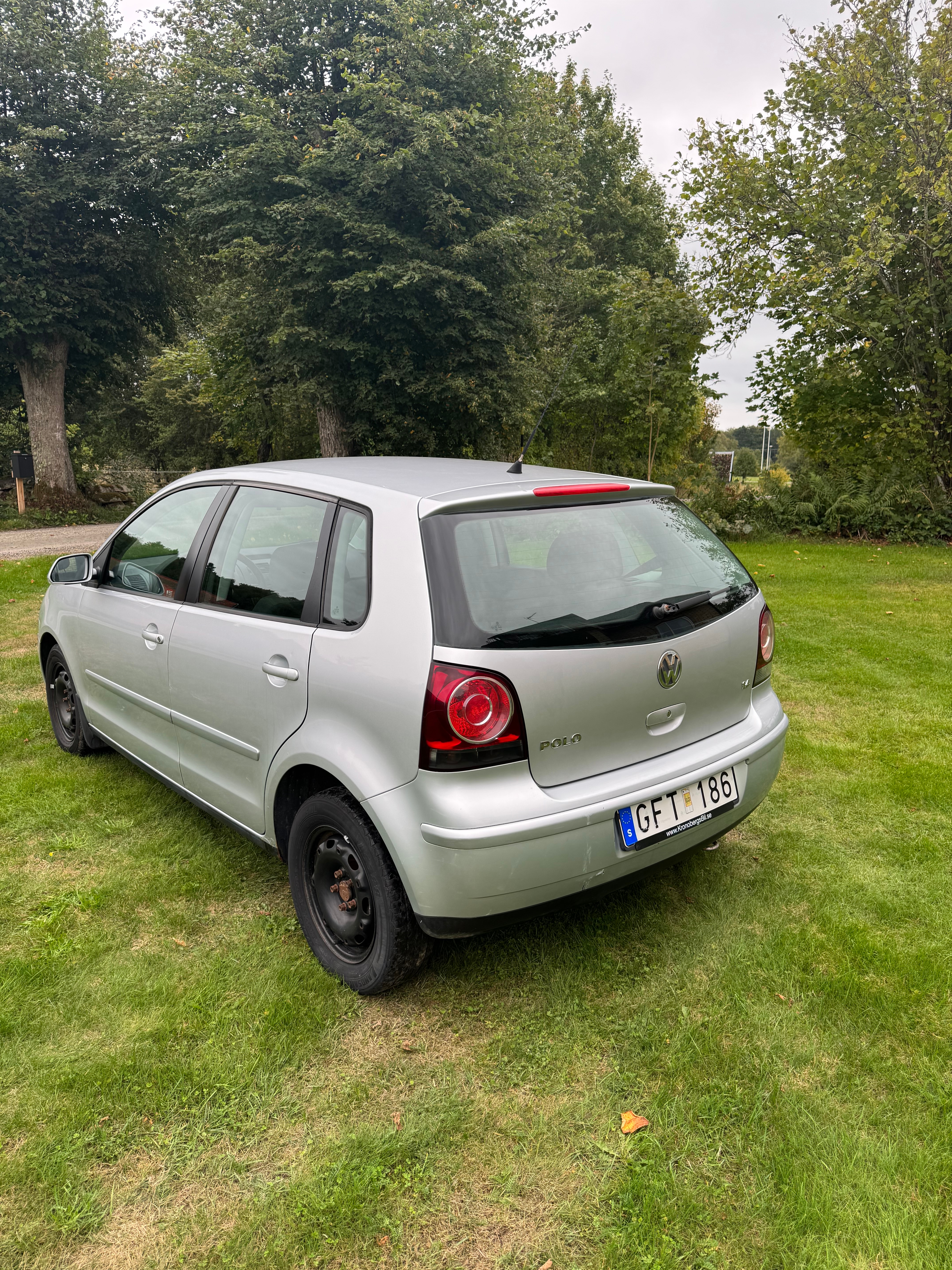 Volkswagen Polo 5-dörrar 1.4 Manuell 2007, bild 2/10
