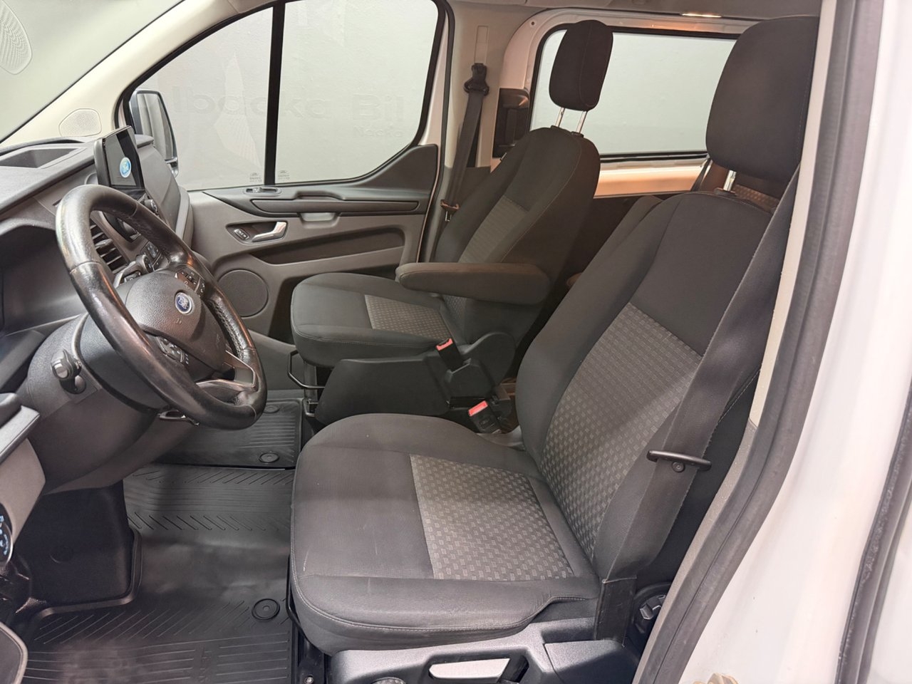 Ford Transit Custom 2018, bild 6/8