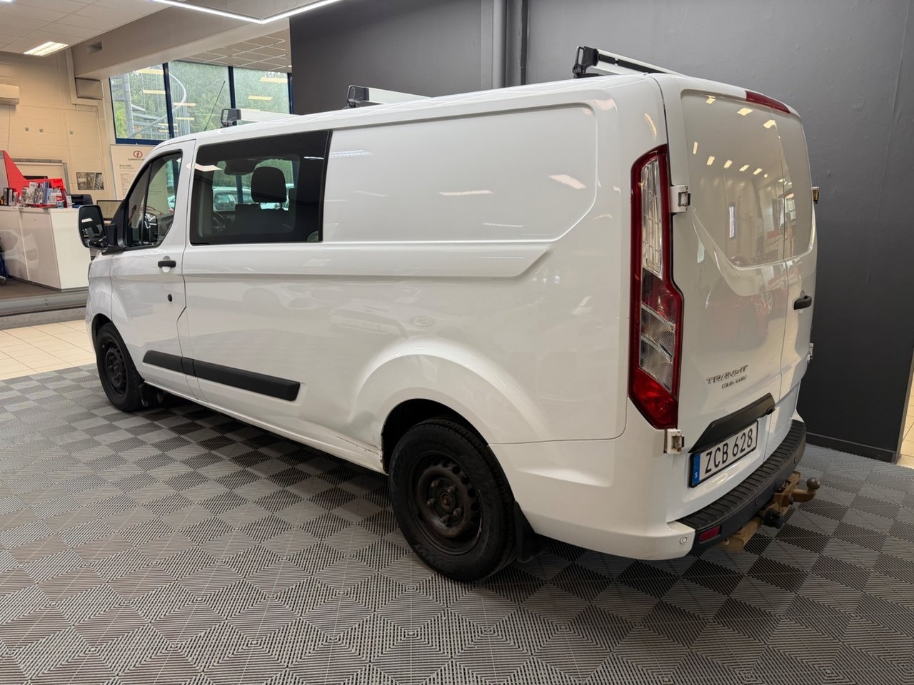 Ford Transit Custom 2018, bild 3/8