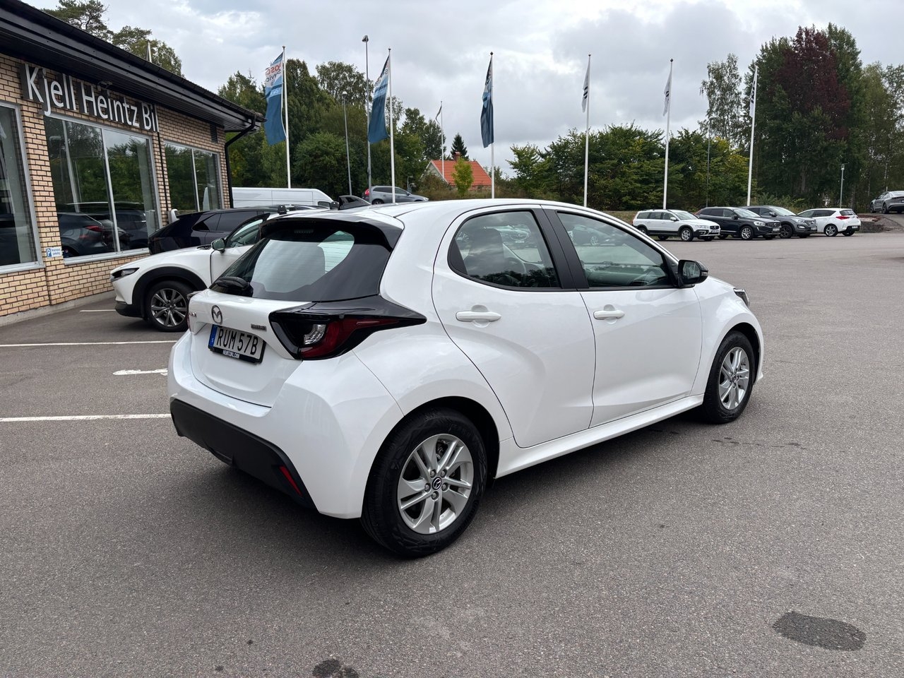 Mazda 2 Hybrid 1.5 116hk CVT Centre-Line 2025, bild 5/10