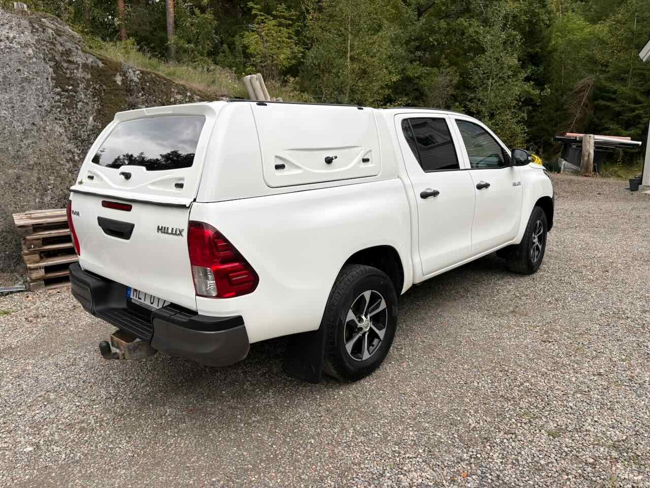 Toyota HiLux Dubbelhytt 2.4 AWD Manuell 2017, bild 4/5