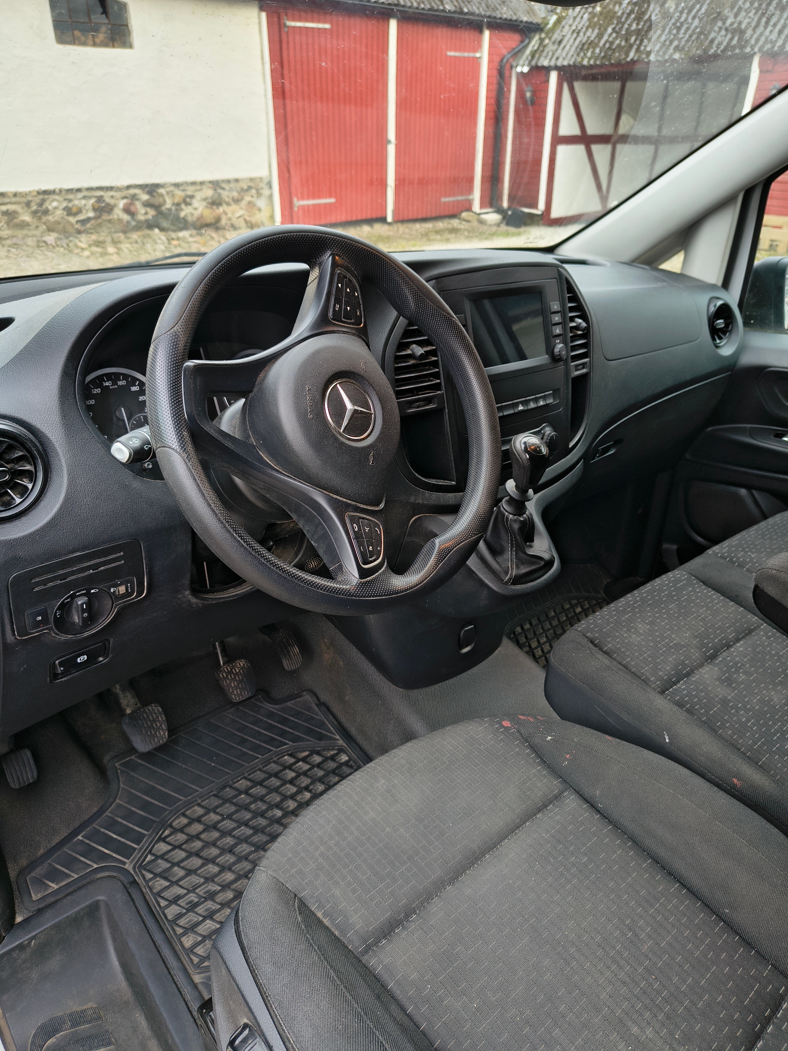 Mercedes-Benz Vito 110 CDI 2.8t Manuell 2022, kuva 4/6
