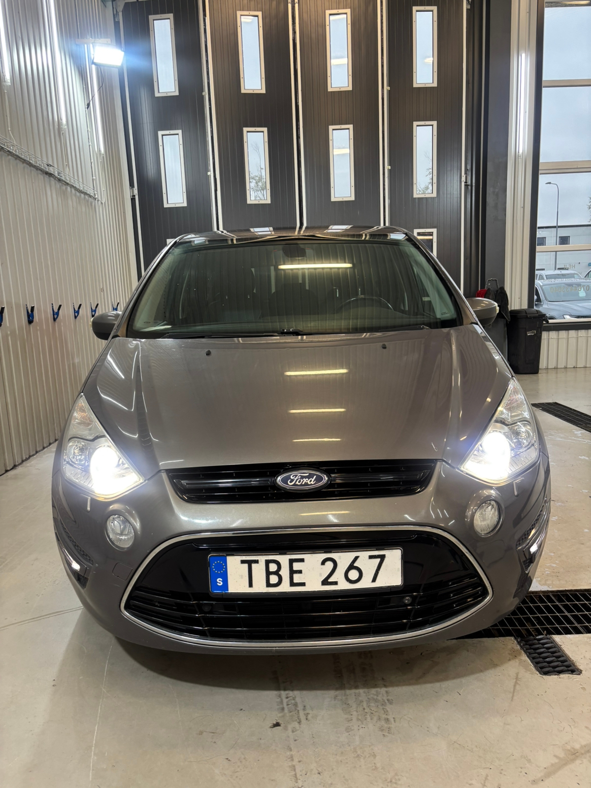 Ford S-MAX 2.0 TDCi Powershift 2015, bild 7/10