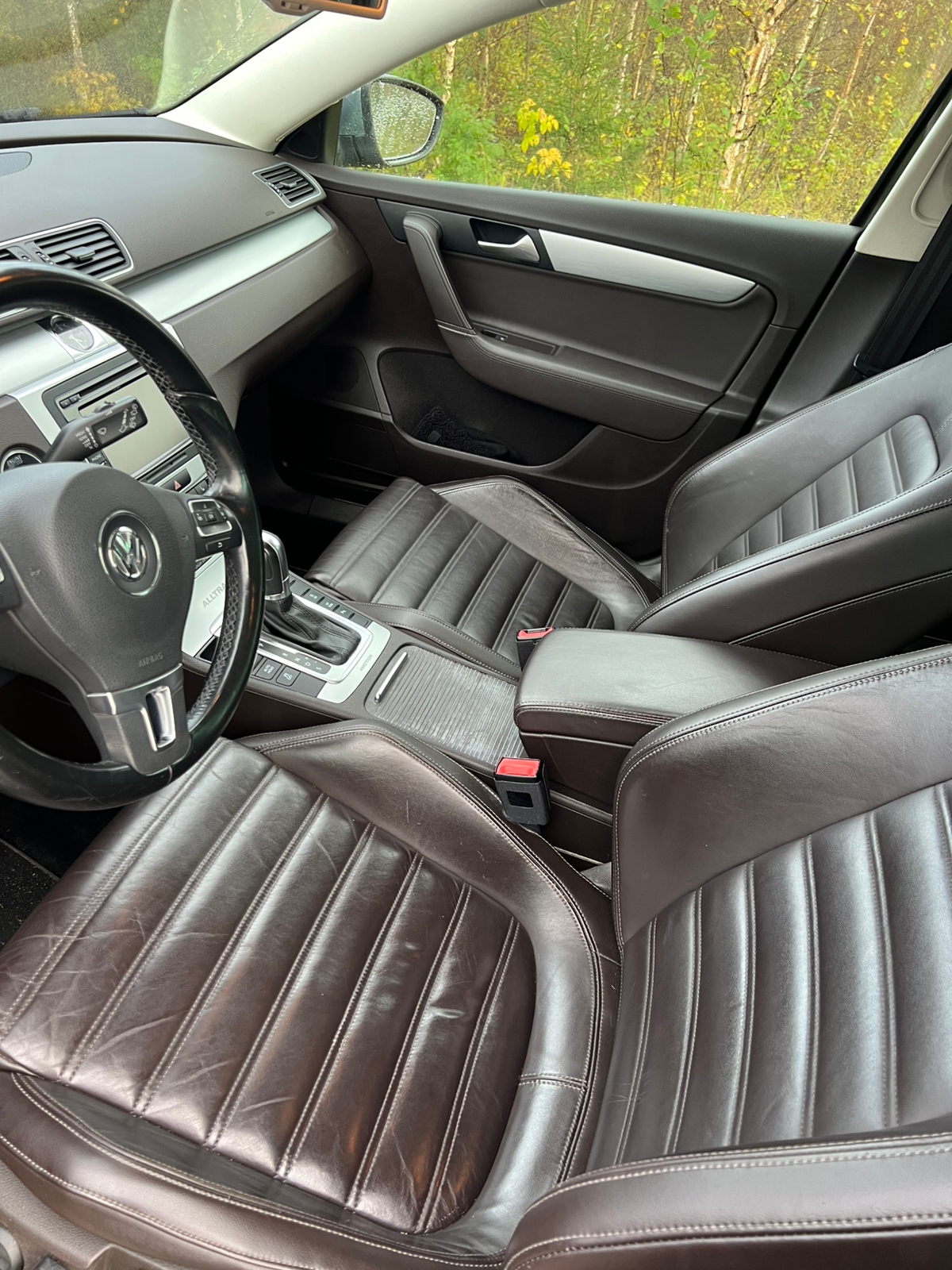 Volkswagen Passat 2014, bild 3/5